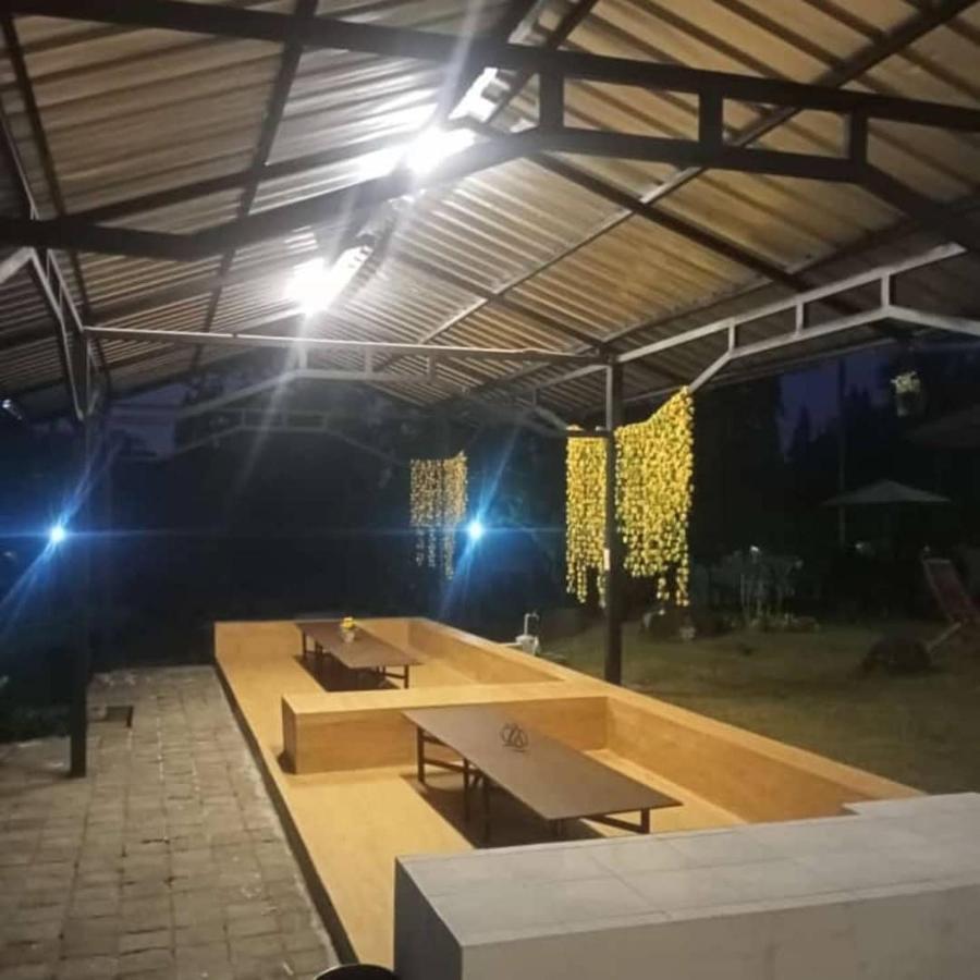 Villa Qu Cilember Megamendung ボゴール エクステリア 写真