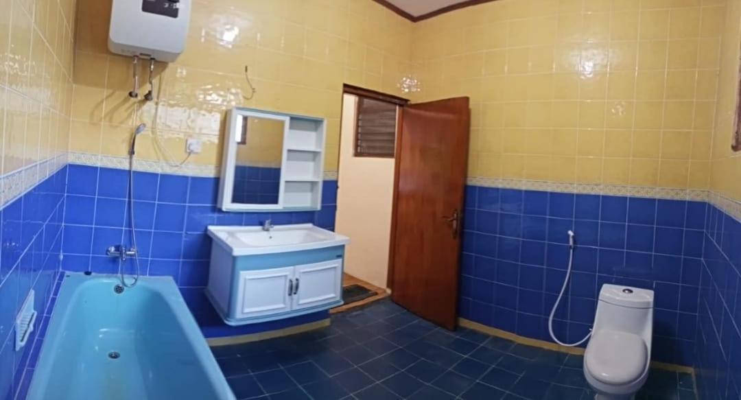Villa Qu Cilember Megamendung ボゴール エクステリア 写真